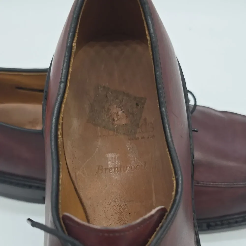 Allen Edmonds Men's Wine/Burgundy Leather Derby Shoes